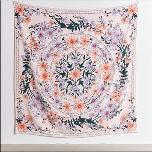 Clara Floral Medallion Tapestry Rose